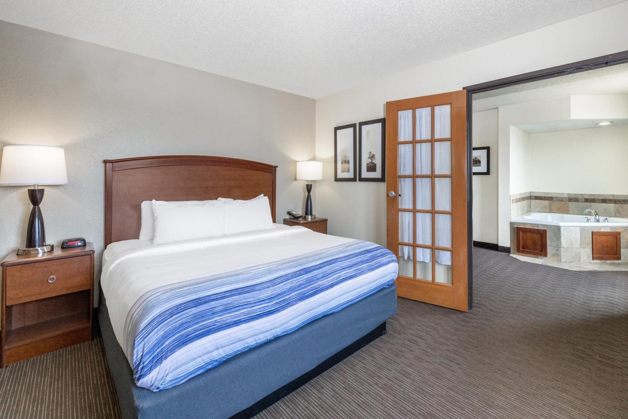 Americinn By Wyndham Dickinson Ruang foto