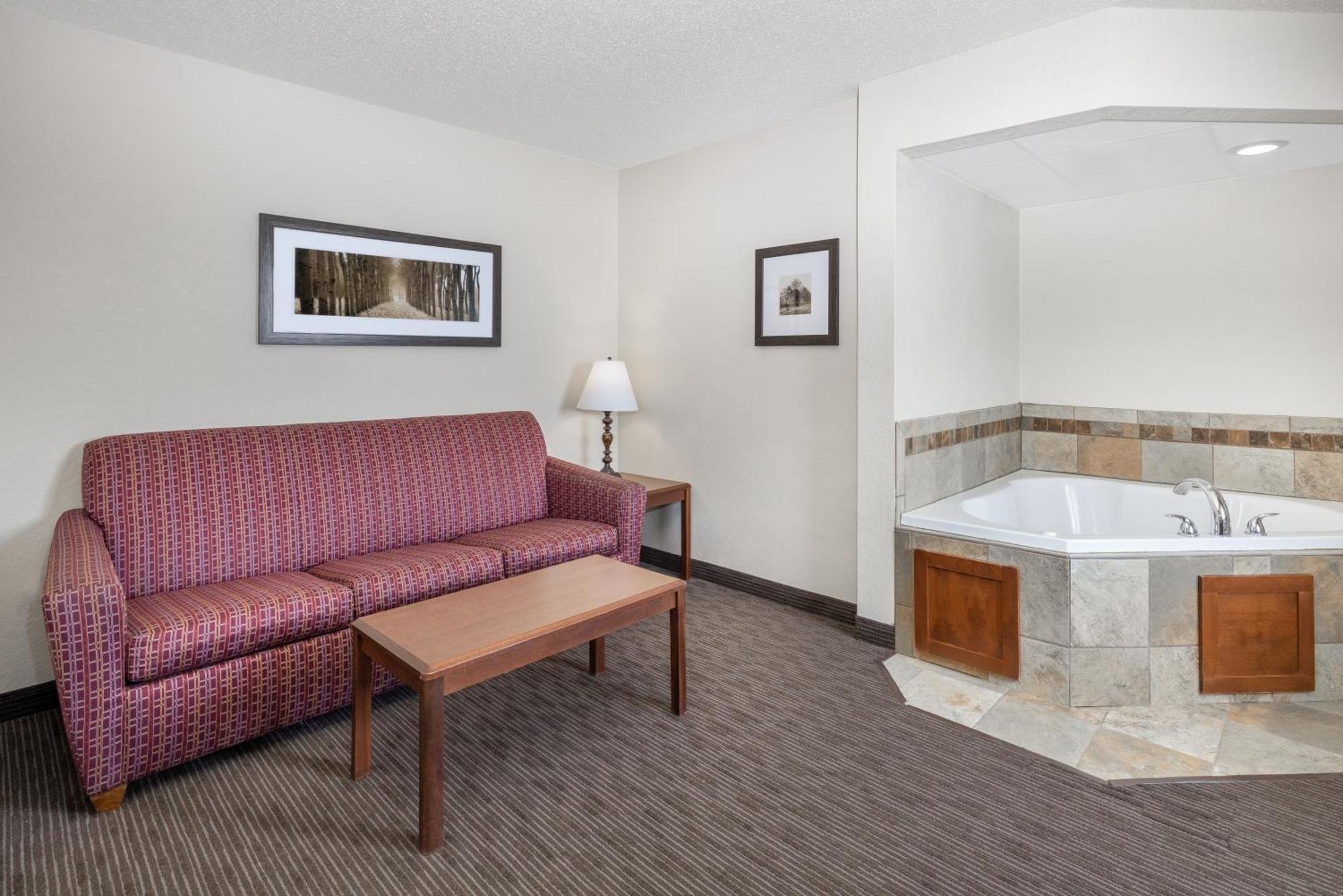 Americinn By Wyndham Dickinson Ruang foto